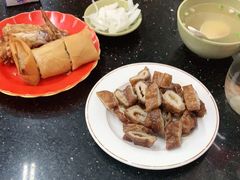 -东京小食馆(三盏灯店)