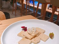 秘制酱油芝士-人间酒暖·Go blanc·烧鸟·深夜食堂(陆家嘴店)