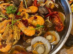 -老东镇啤酒屋海鲜加工·蒸汽海鲜·海鲜烧烤(台东店)