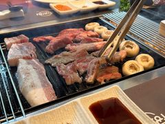 -韩满园· 甄选韩式烤肉