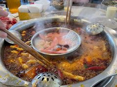 -九尺赵老四鲜鹅肠火锅