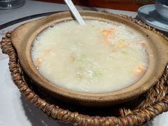 -雪乡人家东北菜·铁锅炖一切(高斯路店)