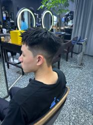 -藤野造型专业烫染接发