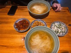 -老外婆本帮面(塔城路店)