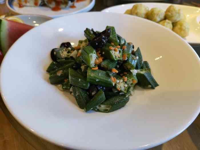 新时代大酒店(劲松一路店)-"蝶鱼头非常好吃,人挺多的,就是不好停车.