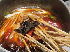 -丽伟的串·烧烤·砂锅(芝麻街店)