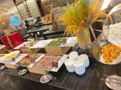 -圣丰索菲特·2 On 988 Café 自助餐厅