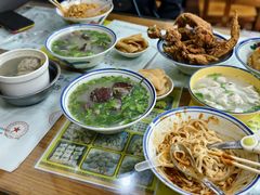 -卢聪艺小吃店(阳翟总店)