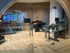 -涨巢·潮玩水疗局