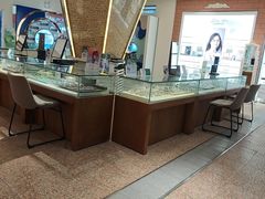 -巴黎三城(百联南方购物中心店)