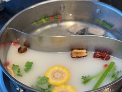 -江小渔鲜鱼火锅(西二道街店)