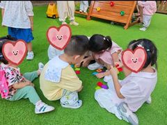 -蒙蒙狮蒙台梭利儿童之家