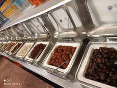 -爱客得牛排海鲜烤肉·火锅自助(春熙路黑金好店)