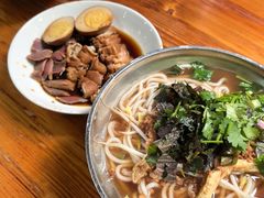 -靓姐南宁蒲庙生榨米粉(晓港湾店)