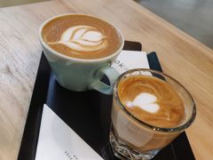 燕麦拿铁-GOTLOT COFFEE&KITCHEN角落厨房NOOK店
