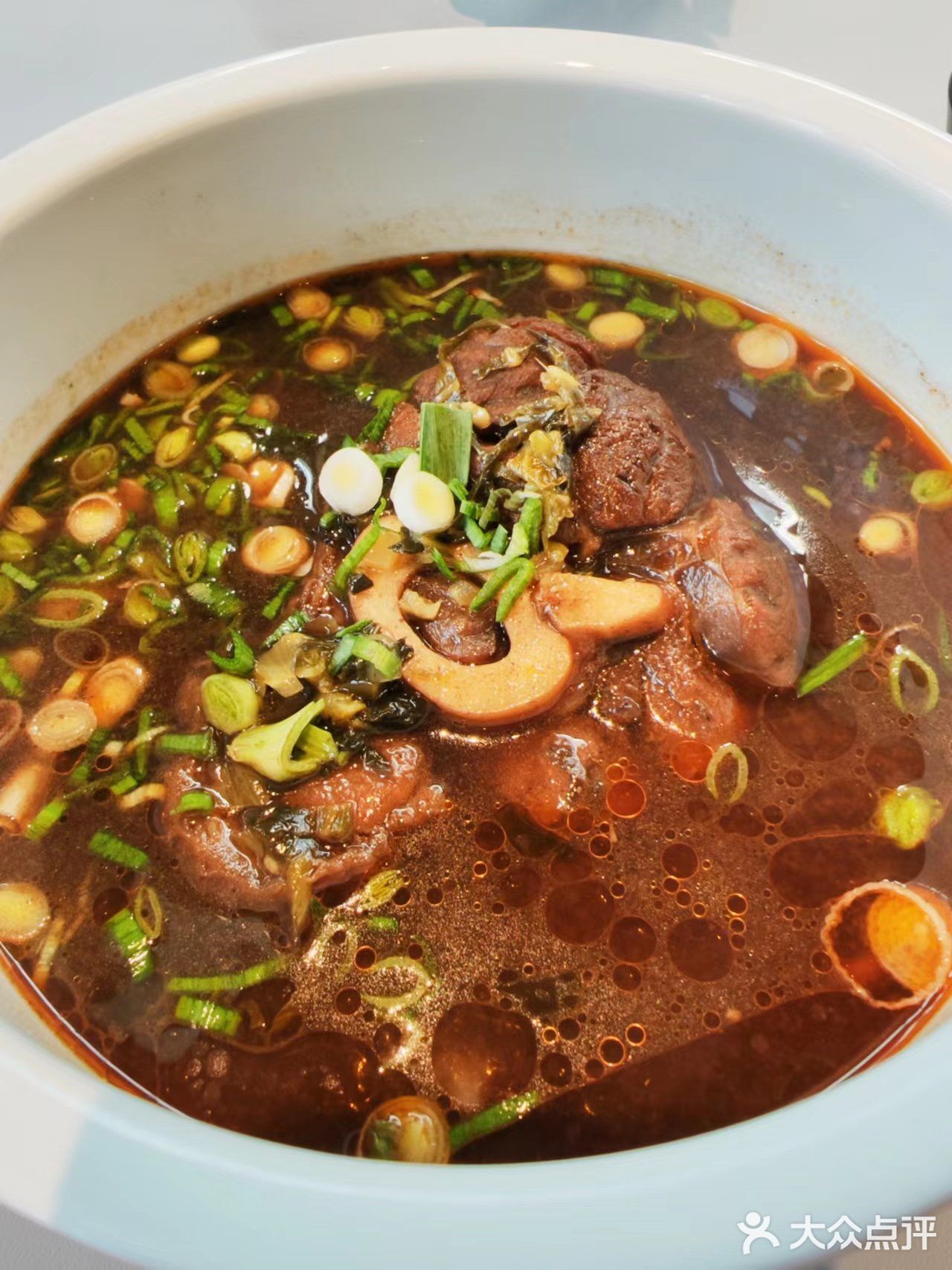 “大师小厨”藏身美食园区，小店吃出满满“高级感”