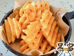 -必胜客(WOW中央公园店)