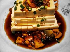 皮蛋豆腐-江边城外烤全鱼(方庄店)