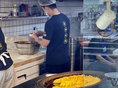 -老新隆牛肉锅贴(新街口店)