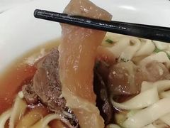 -天下三绝 牛肉面/红酒