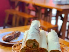 煎饼卷大葱-老济南民间小吃·传统鲁菜(芙蓉街店)