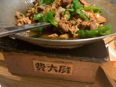 -费大厨辣椒炒肉(万家丽一店)