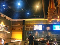 -蒙自源过桥米线(红谷滩万达店)