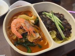 -贵宾庄炸酱面·韩式料理(高区店)