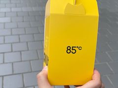 -85度C(生甜甜圈研究工坊·上海平凉店)