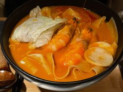 冬阴功大虾线食-火山屋台(新街口创始店)