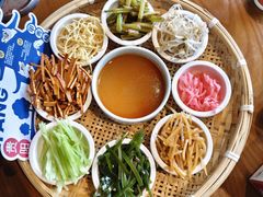 -包整·丝娃娃(甲秀楼景观店)