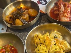 -草家酱蟹炭火烤肉店(珲春南路二店)