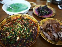 -乐山第一家临江鳝丝(茶坊路店)