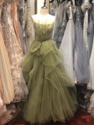 -拉瑞娜LaReine婚纱礼服高级定制