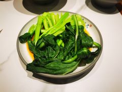 白灼时蔬-馋三尺蟹粉小笼(人民广场店)