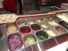 -城市大道红炉披萨烘焙坊