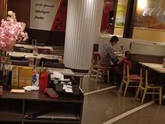 大堂-必胜客(松雷店)