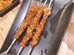 烤现串羊肉-北往西·西安油泼面(万德庄店)