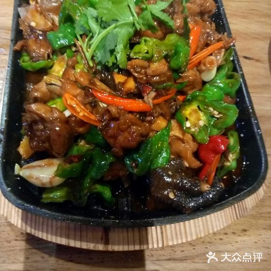 聚龙大酒店(塔寺中路)