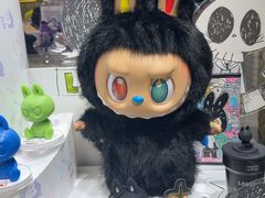 -泡泡玛特POPMART(上海环球港店)