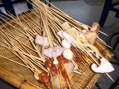 -马路边边麻辣烫联盟路店