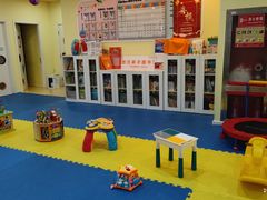 -KidsHome毅英宝贝家早教托育中心