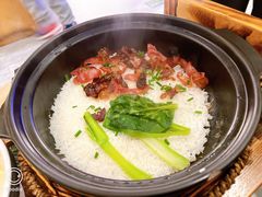 十里香腊味煲仔饭-如一鸡鲍鱼·粤式煲汤(长泰广场店)