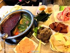 -朱氏胖子烂火锅(洪崖洞店)