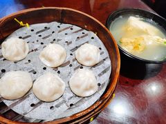 鲜肉小笼-德兴馆(山西南路店)