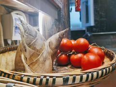 -野山舂·贵州现舂酸汤火锅(鸿通城店)