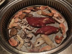 -佰烧海鲜烤肉火锅自助(世茂国际广场店)