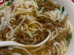 -万利记长沙米粉小吃(东方宝泰店)