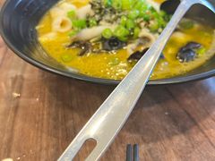 -今鲜源大酒店·中华餐饮名店(新湛路店)