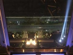 -影汇之星8字形摩天轮